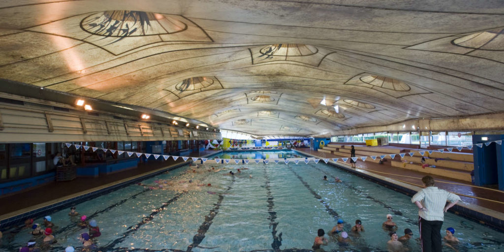 La piscine Roger Le Gall pour se baigner à Paris