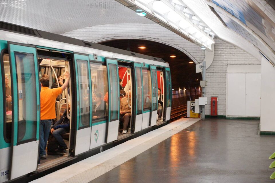 Transports nocturnes à Paris